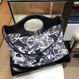 CHANEL 샤넬 쇼핑백 A057977