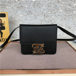 FENDI 펜디 캘리그라피 숄더백 F3818