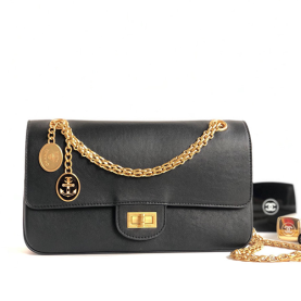 CHANEL 샤넬 플랩 숄더백 25CM AS33892 2020/신상