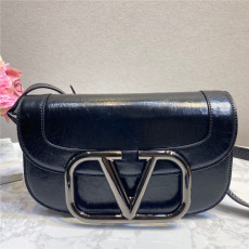 VALENTNIO 발렌티노 가라바니 MAXI 숄더백 V98520