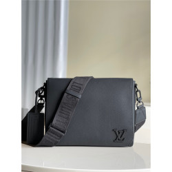 LOUIS VUITTON 루이비통 그레인 에어로그램 메신저백 M57080