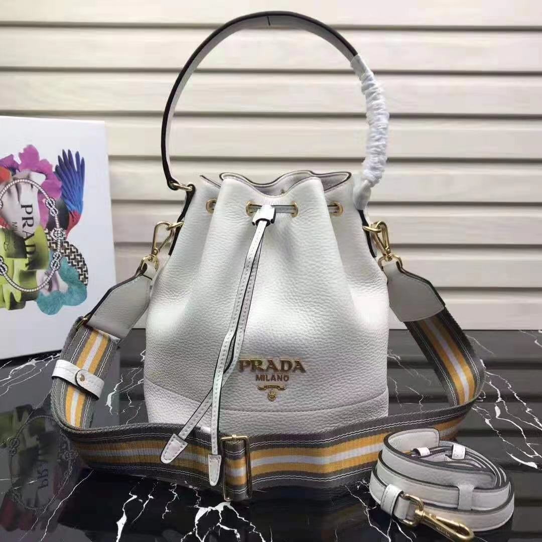 PRADA 프라다 비텔로 다이노 버킷백 1BE018-5