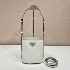 PRADA 프라다 브러시드 버킷백 미니 1BE059 2COLOR