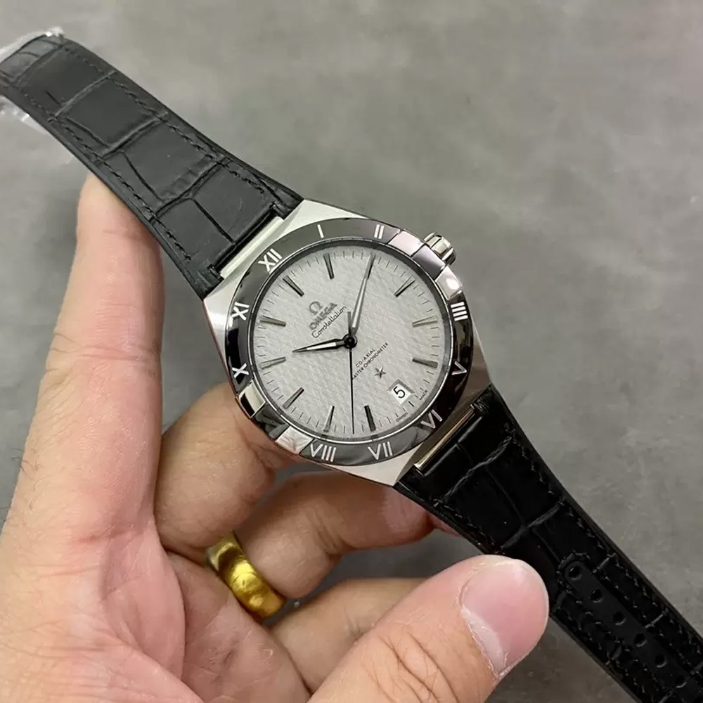 OMEGA 오메가 컨스텔레이션 블랙 세라믹 베젤 41mm 131.33.41.21.06.001