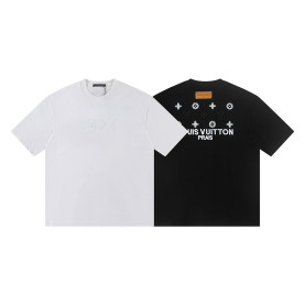 LOUIS VUITTON 루이비통  6369 모노그램 자수 로고 반팔