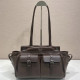 PRADA 프라다 루트 소가죽 토트백 1BG645