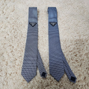 PRADA 프라다 체크  넥타이